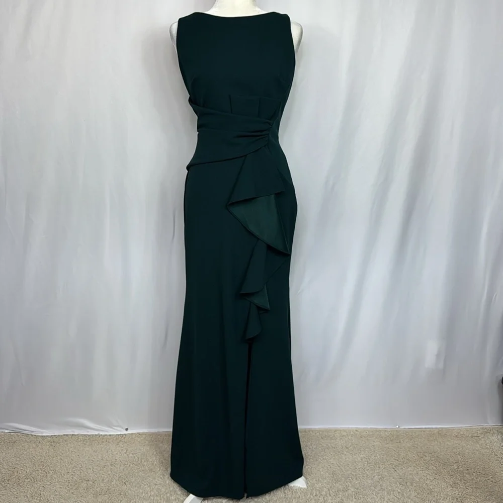 Betsy and Adam Christine Scuba Crepe Ruffled‎ Bow Gown Dress Size 10 Green